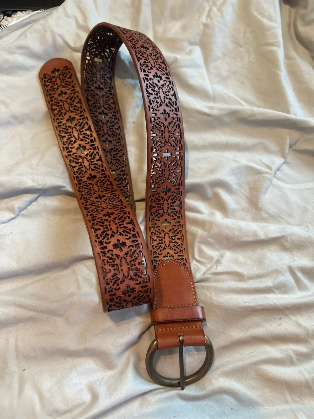 J.Jill brown leather  laser-cut floral belt Size M/L